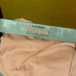 Brand New Sephora Winter Eyes Eyeshadow Pallet